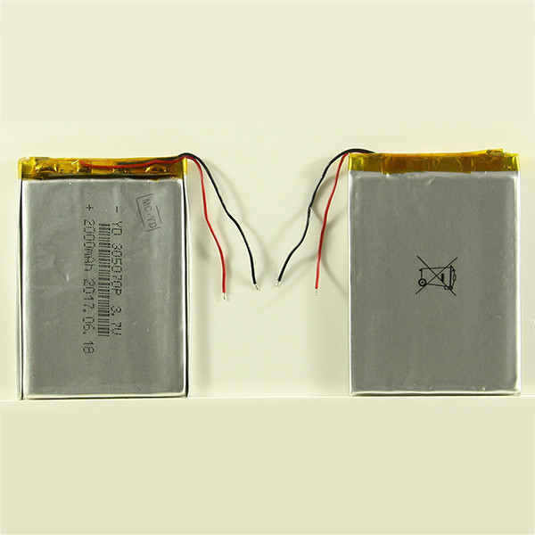 Аккумулятор универсальная 305070p 3,7v Li-Pol 2000 mAh (3*50*70 mm)